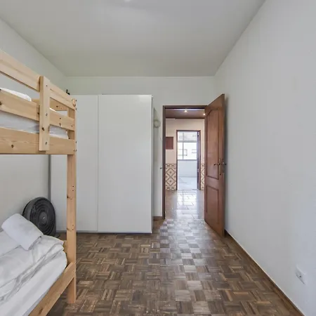 Pontinha Typical By Homing Apartamento *