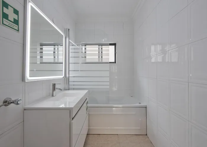 Pontinha Typical By Homing Apartament *