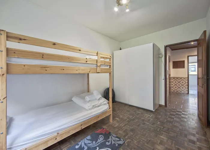 Appartement Pontinha Typical By Homing